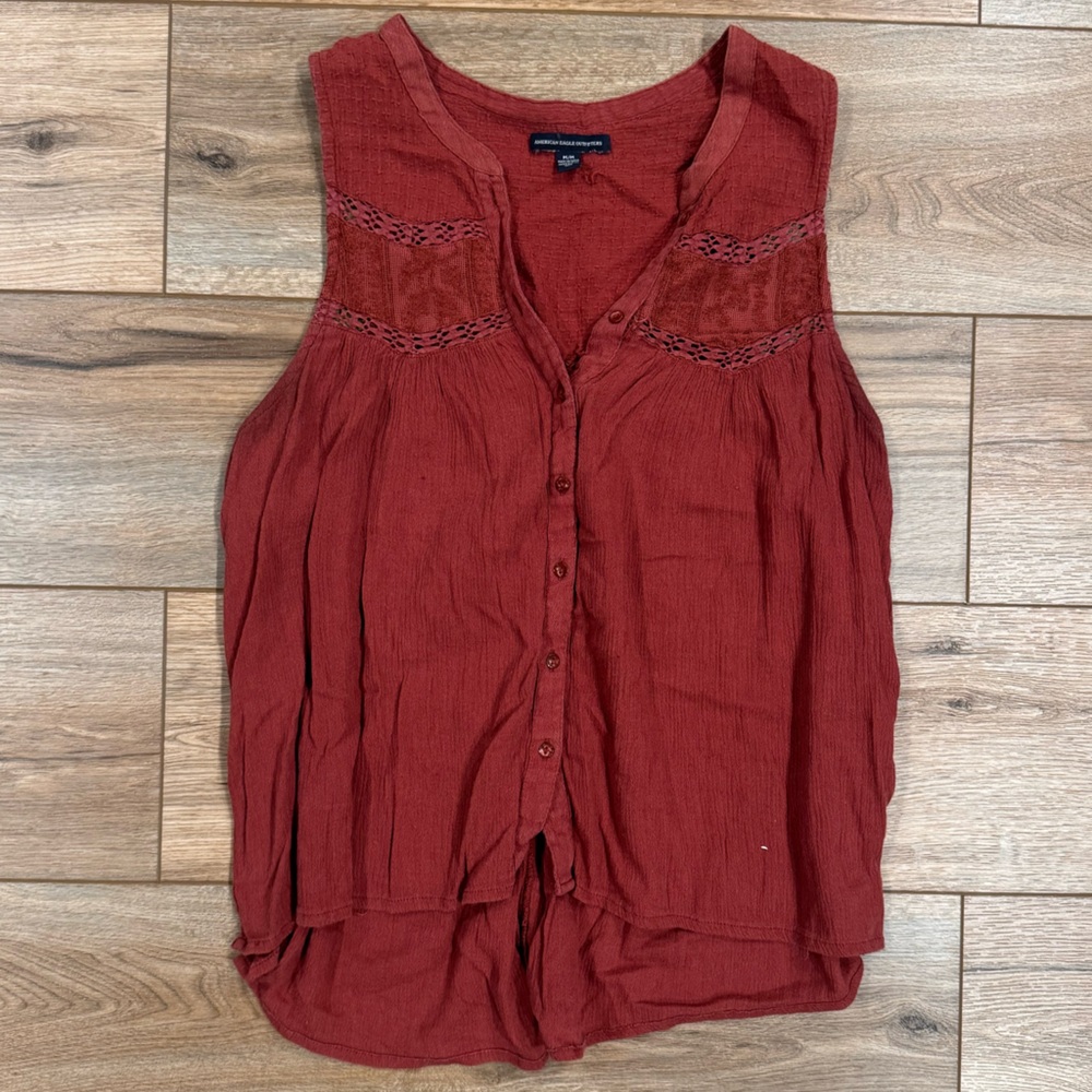 AMERICAN EAGLE Red Maroon Button Up Casual Boho Tank | Women’s size M